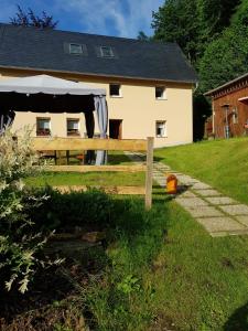 Appartement FEWO Hainewalde Hühnerfarm 52 Talstraße 02779 Hainewalde Saxe