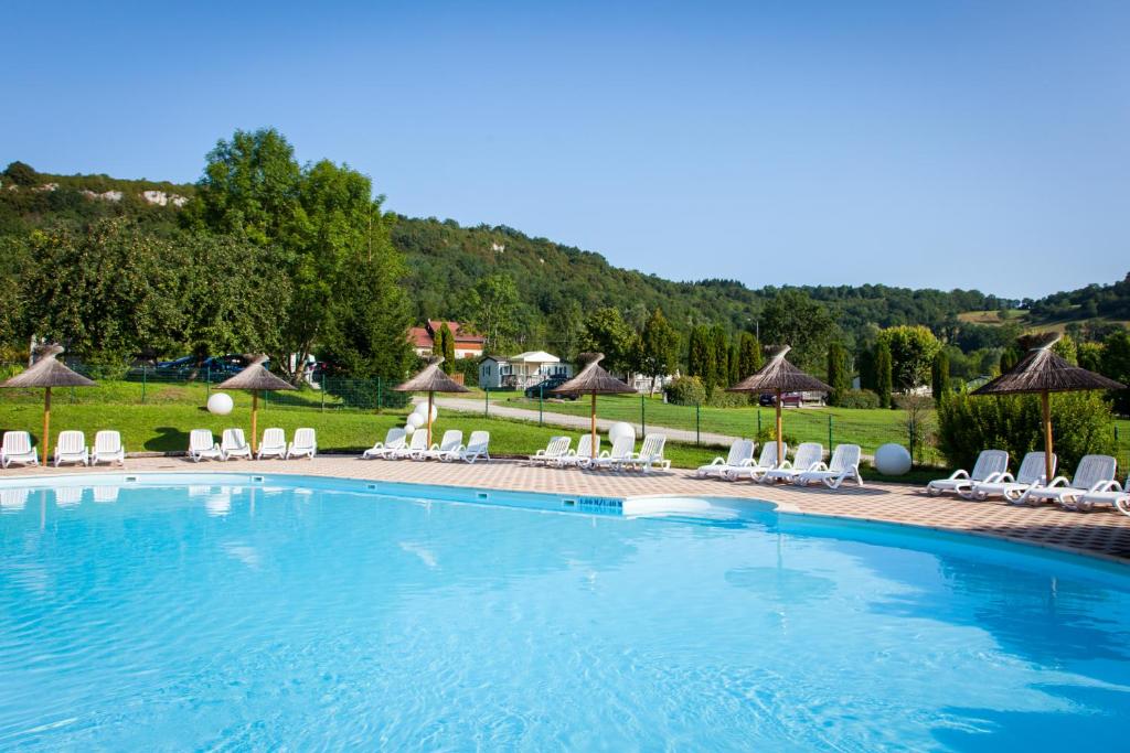Fewo Hanebuth-Ridder im Haus Berolina mit Schwimmbad 23747 Dahme