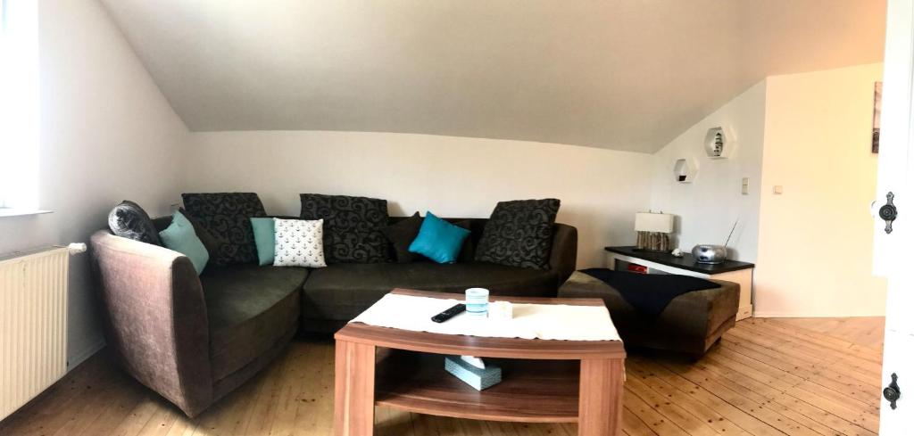 Appartement FeWo \ Hauptstraße 21 18233 Biendorf