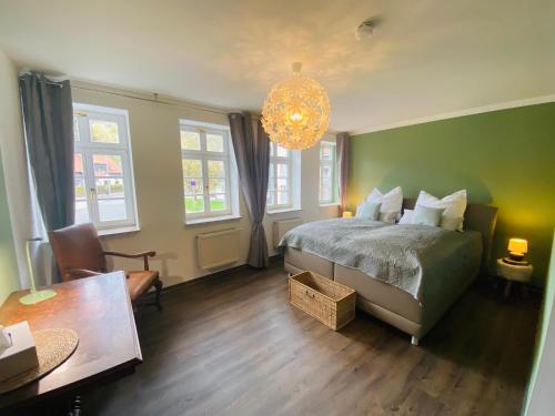 Fewo Heinrichser Markt - 2 Schlafzimmer mit Sauna und Terrasse