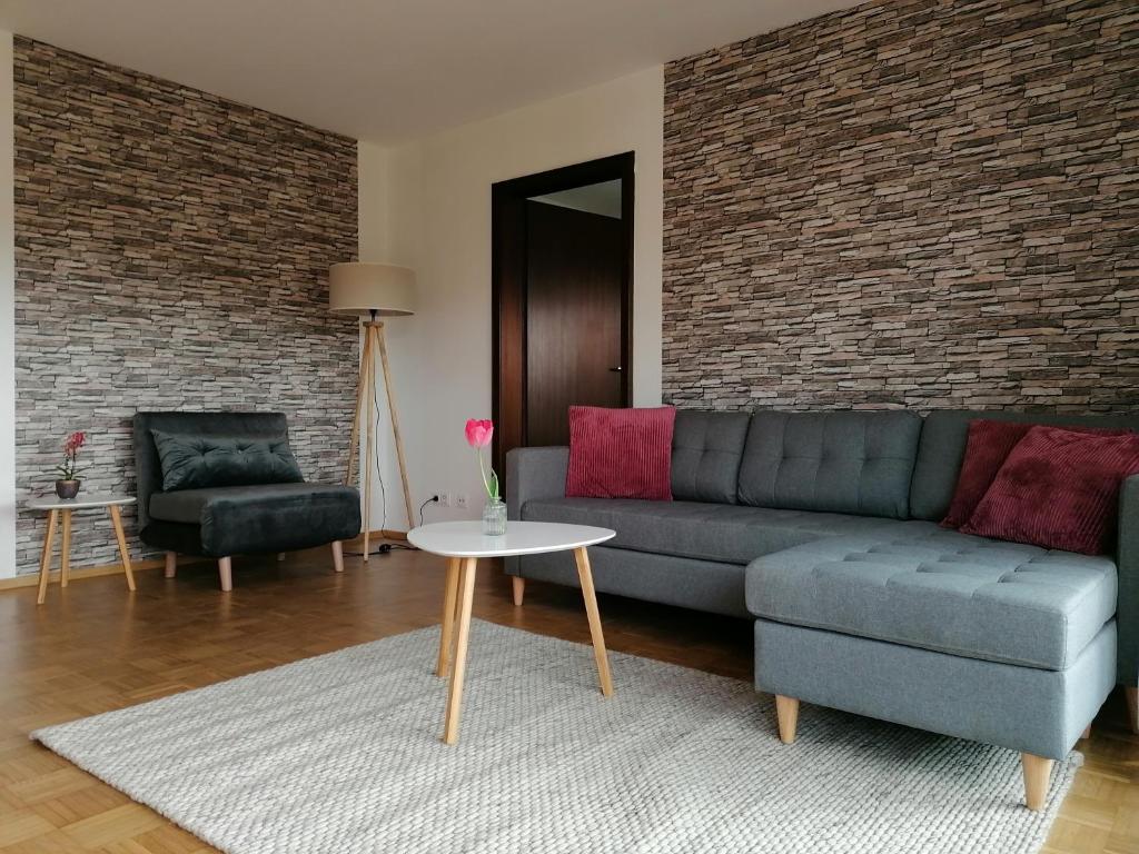Appartement FeWo mit Burgblick Kaffelsteinweg 13 97892 Kreuzwertheim