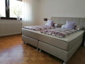 Appartement FeWo mit Burgblick Kaffelsteinweg 13 97892 Kreuzwertheim Bavière