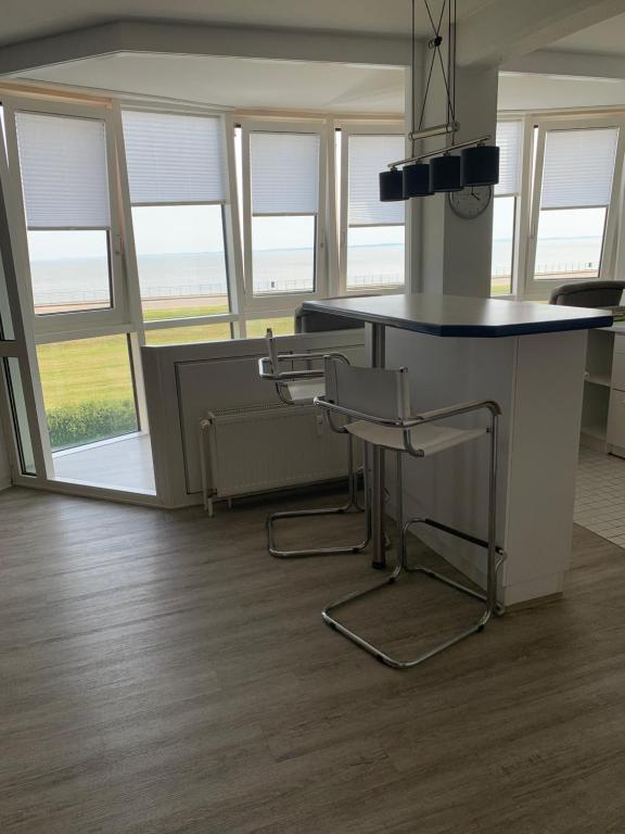 Appartement FeWo mit Meerblick - Direktzugang zur Nordsee 80 Südstrand 26382 Wilhelmshaven