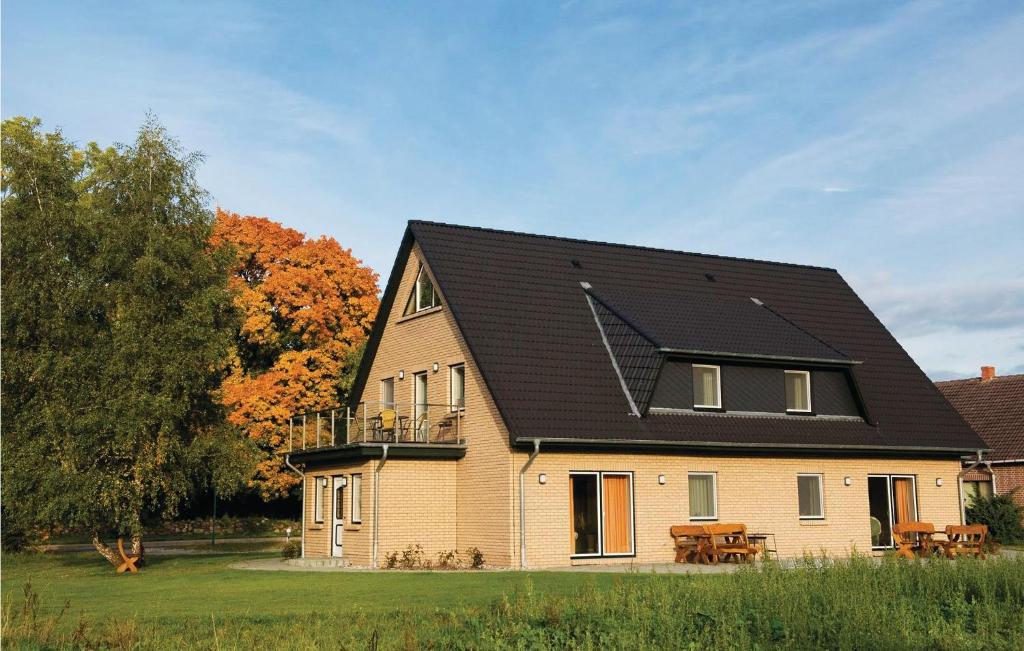 Appartement FeWo Schloss Putbus  18516 Kaschow