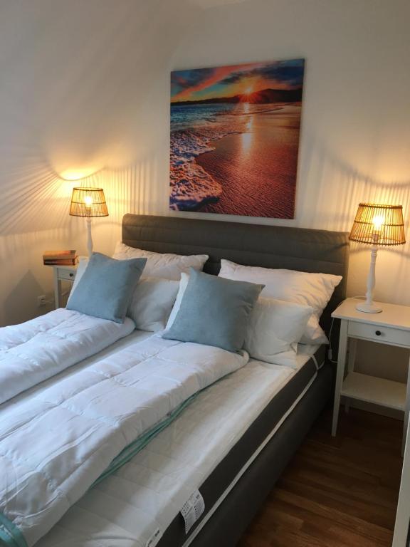 Appartement Fewo Schröder - BUDE 63a - mit Strandkorb am Meer 63 Dorfstraße 1 Etage 25761 Westerdeichstrich