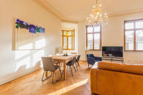 FEWO Taubenhaus EG Weingut CA-Haussmann