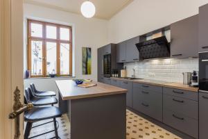 FEWO Taubenhaus EG Weingut CA-Haussmann