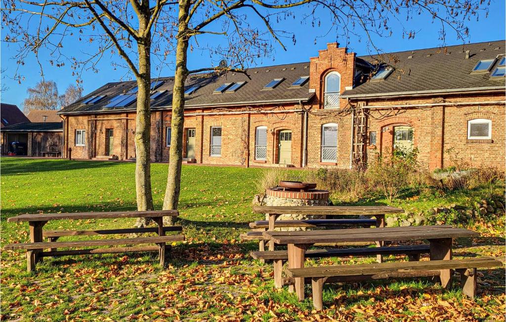 FeWo Zingst - Ziegelbau , 18519 Sundhagen