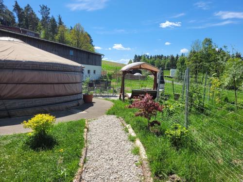 Fichtel-Jurte - Optional mit Hot Tub