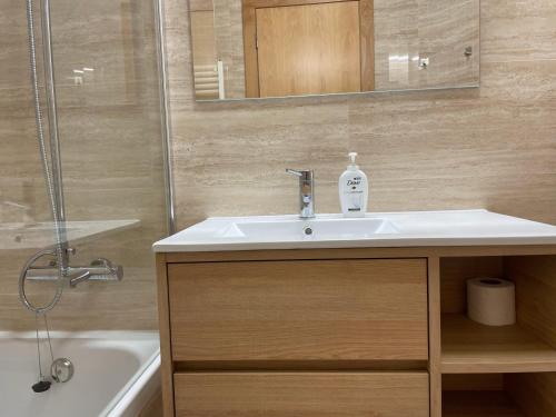 Figueira Centro Apartment by Rent4All