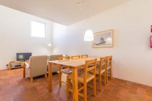 Fine Arts Elegant Villa