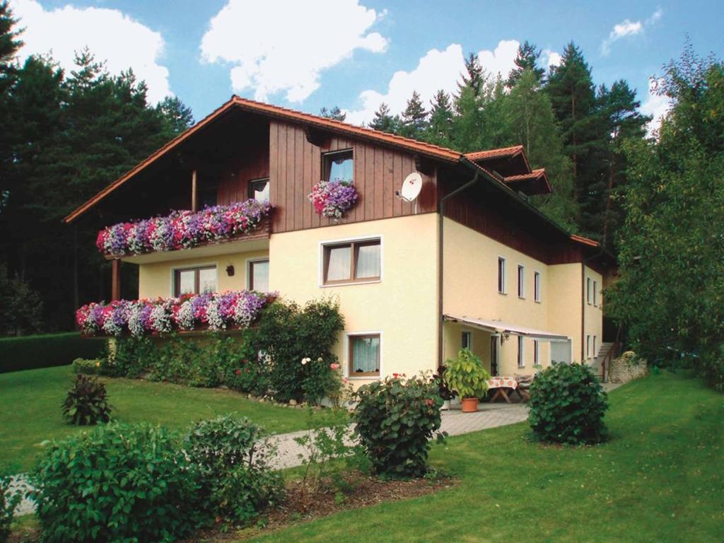 Appartement Fischer Brigitte Rohrwiesenweg 38 93444 Bad Kötzting