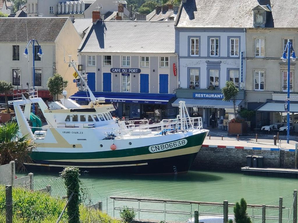 Appartement Fishermen's Friend 2 Rue de la Mer 14520 Port-en-Bessin-Huppain