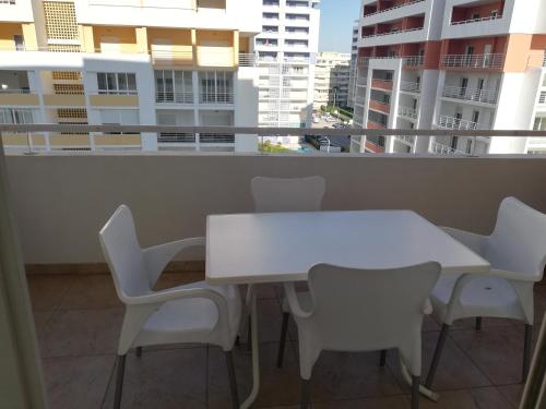 Flamingo Apartment