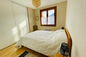 Flat appartement 43 m with balcony in Briançon