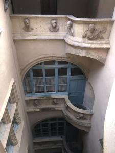 Flat in 16th Century Monument