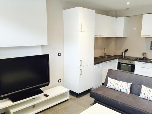 Flat on 2 floors near stade de france