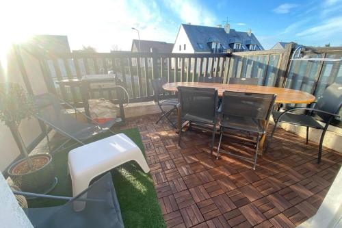 Flat With Balcony 7min From The Beach