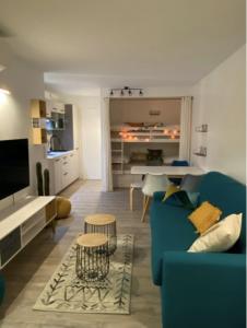 Appartement Flat with SWIMMING POOL close to the beach 77 Avenue de la Thébaide 83380 La Garonnette-Plage Provence-Alpes-Côte d\'Azur
