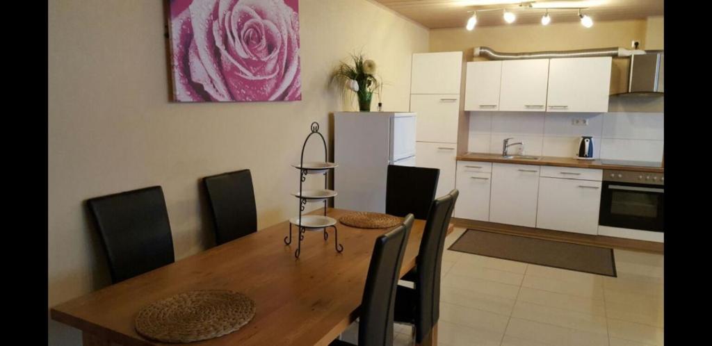 Appartement flats-4u - Cosy, quiet & clean flats in the city ( Apt. 11 ) 15 Junkerstraße 53177 Bonn