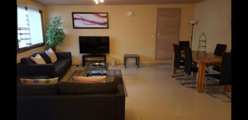 flats-4u - Cosy, quiet & clean flats in the city ( Apt. 11 )