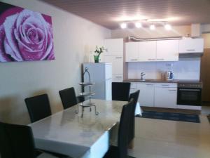 flats-4u - Cosy, quiet & clean flats in the city ( Apt. 11 )