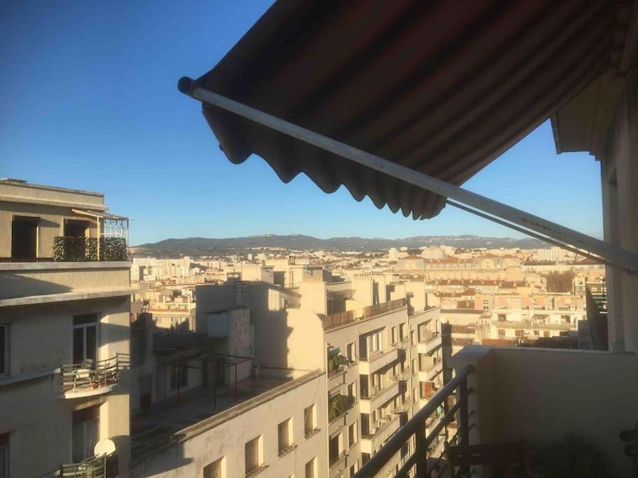 Appartement FLC - 100 M st St Charles, sea ​​view, elevator, box 1 Rue Palestro 13003 Marseille
