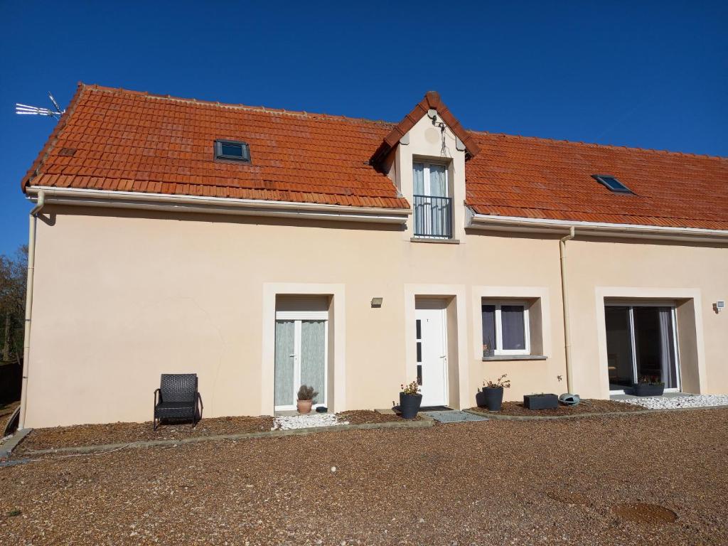 Appartement fleur de lys 1 Rue de la Touffe d'Orme appartement 1.1 28630 Fontenay-sur-Eure