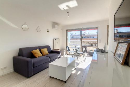 Appartement Fleuries - Beau Studio avec terrasse 5 rue lacour 06400 Cannes Provence-Alpes-Côte d\'Azur