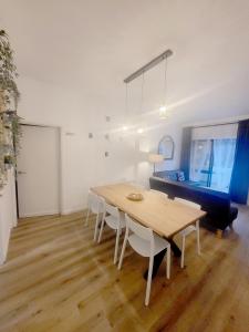 FLH Albufeira Wood Flat with Balcony & Private Parking