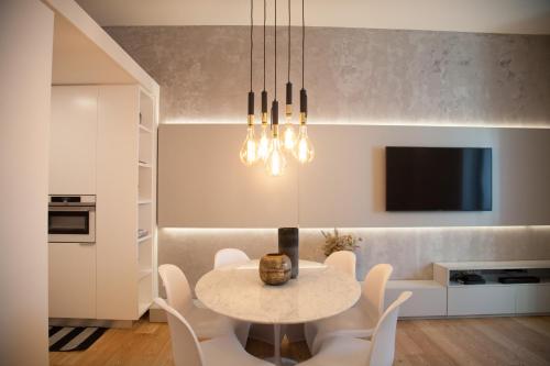 FLH Augusta's Arch Sophisticated Flat