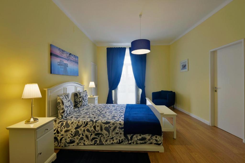 FLH Bairro Alto - Chiado Spacious Flat Rua do Norte 14, 1110-000 Lisbonne