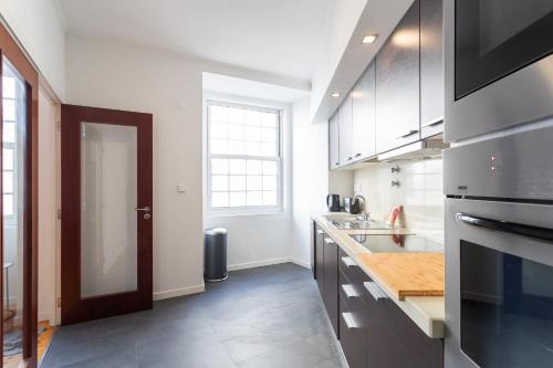 FLH Baixa Deluxe Flat