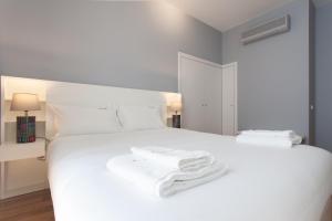 FLH Baixa World Flat