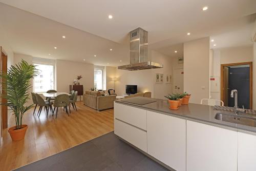 FLH Boavista Family Flat with Terrace