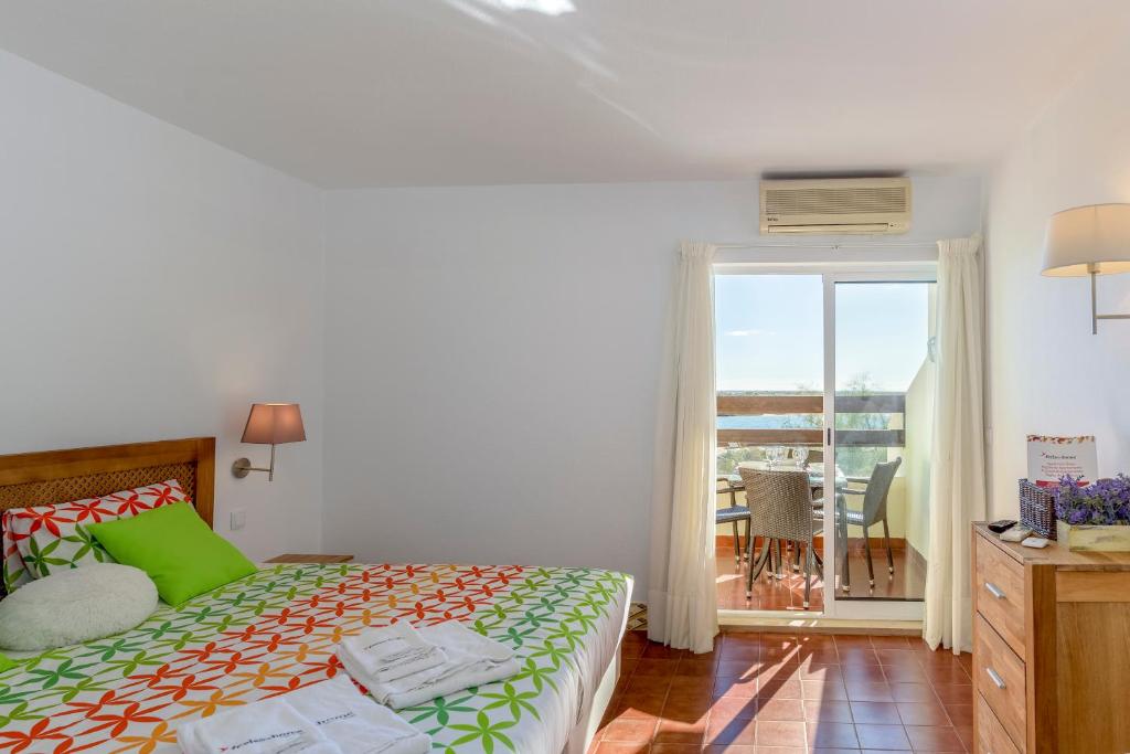 FLH Cabanas Sea View Apartment Urbanização Golden Club, 8800-591 Tavira