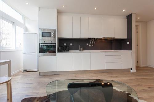 FLH Campo de Ourique Bright Apartment