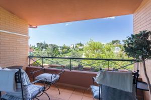 FLH Cascais Balcony Apartment with Pool