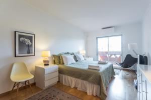 FLH Cascais Balcony Apartment with Pool
