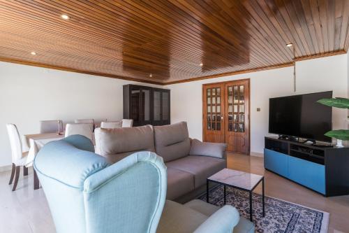 FLH Cascais Rooftop Apartment