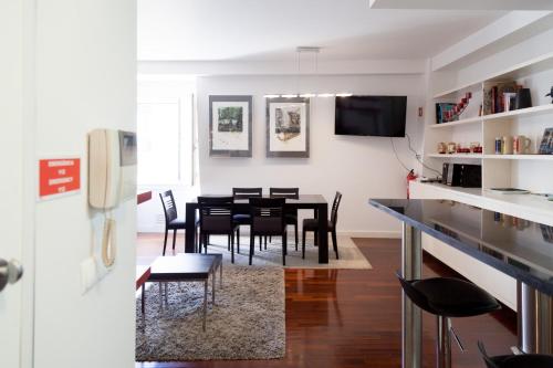 FLH Chiado Artsy Duplex
