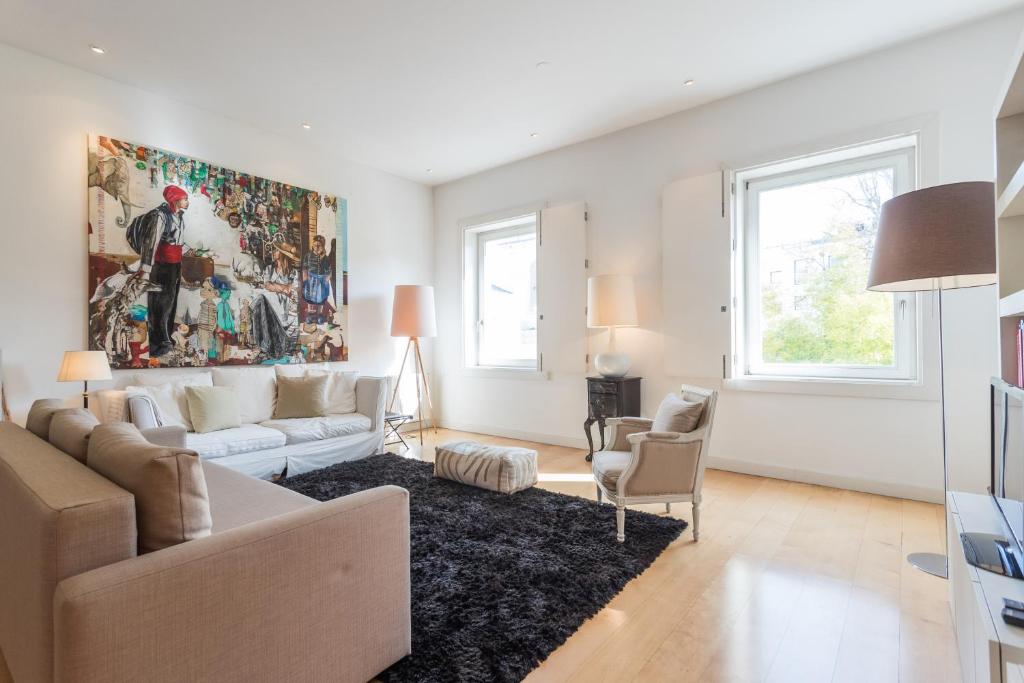 FLH Chiado Design Flat 11 Travessa Carmo, 1200-095 Lisbonne
