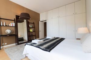 FLH Chiado Design Flat