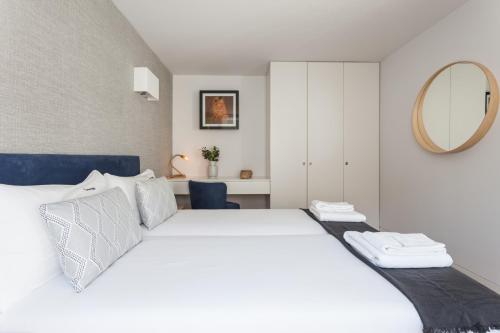 FLH Chiado Elegant Apartment