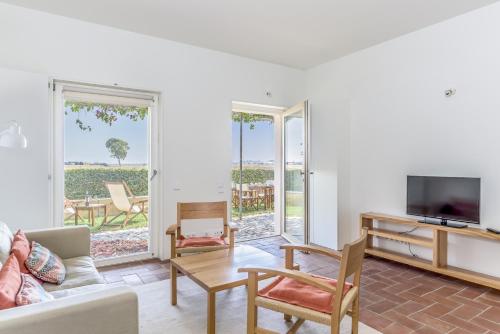 FLH Cozy Tavira with Pool
