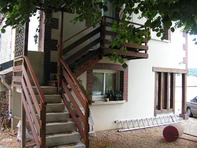 FLH Downtown Marble Apartment
