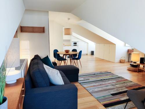 FLH Downtown Modern Apartment