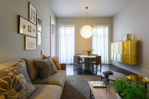 FLH ESQVTA Luxury Housing