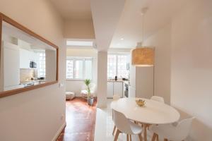 FLH Estefânia Charming Flat