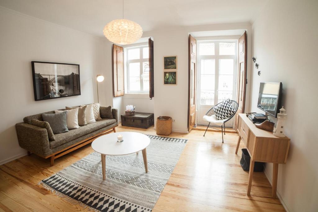 FLH Estrela Comfortable Flat Rua de Santo Amaro nº23 - 3º Esq, 1200-803 Lisbonne